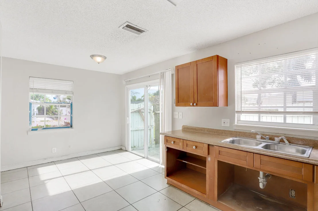 Photo of 306 6th Street