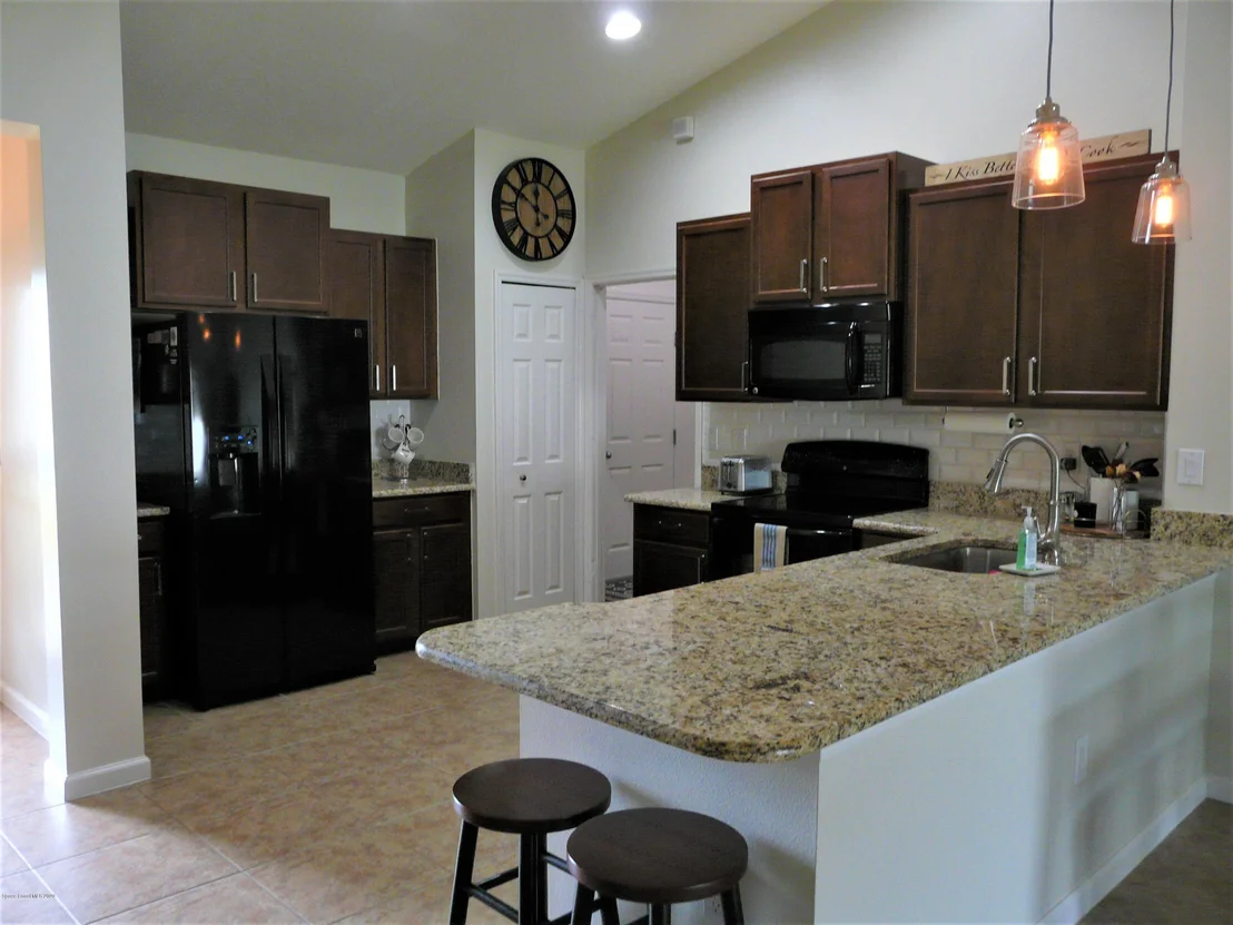 Photo of 1410 Corbett Lane