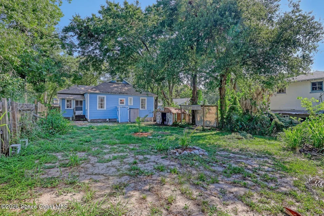 Photo of 107 Oak Street