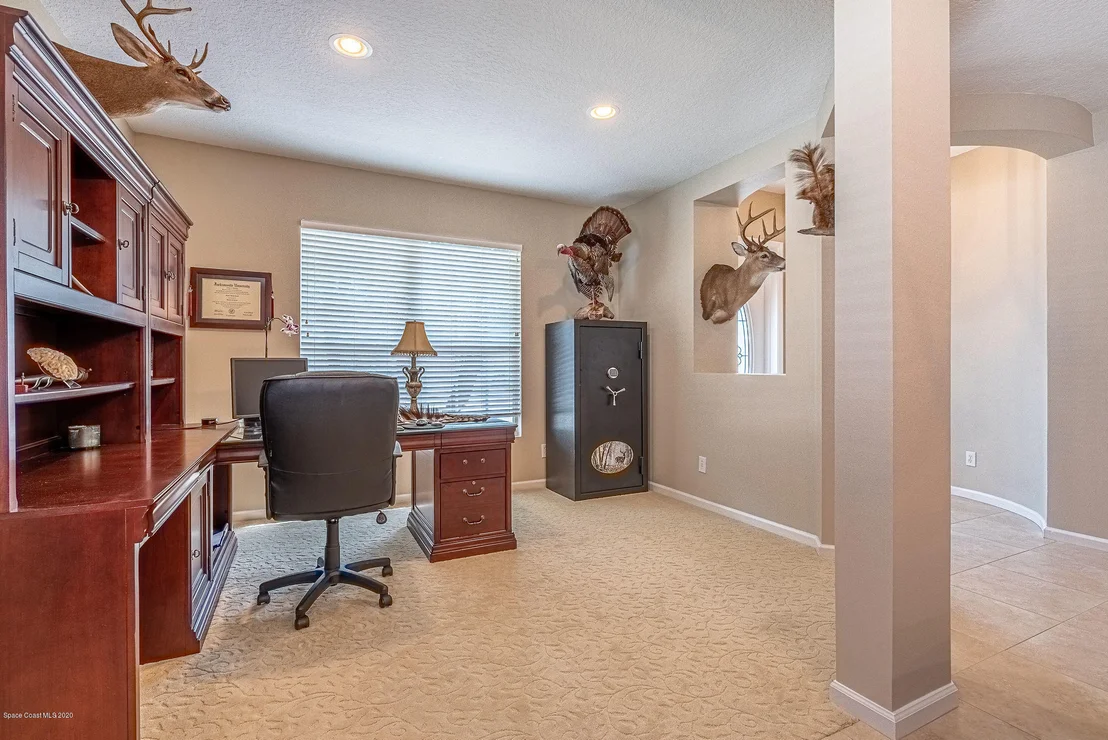 Photo of 851 Cressa Circle
