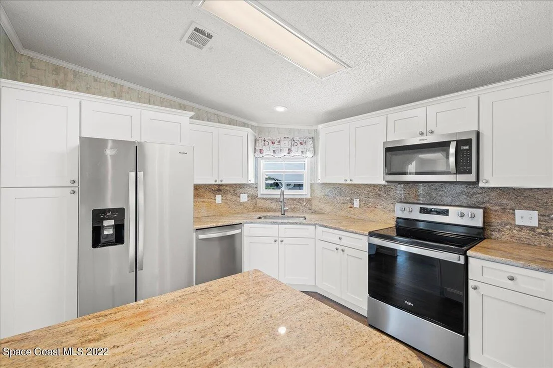 Photo of 1848 Coco Plum Street NE