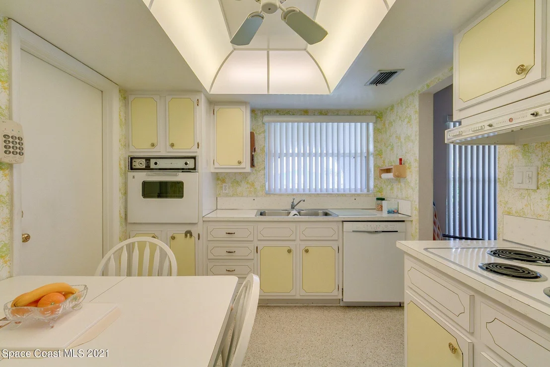 Photo of 440 Penguin Drive