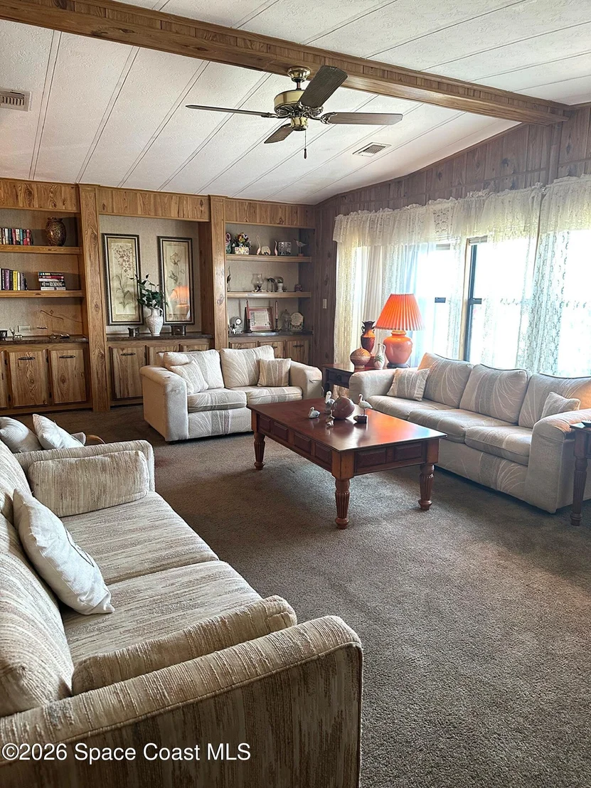 Photo of 519 Puffin Drive