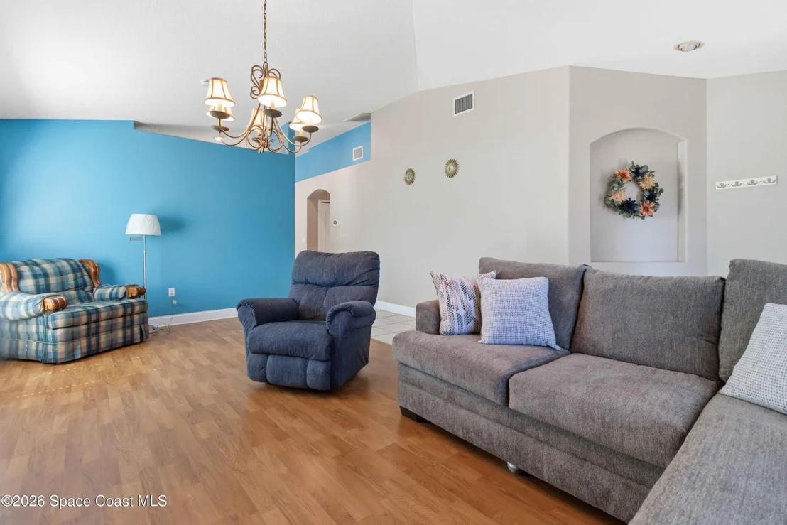 Photo of 1415 Modoc Circle