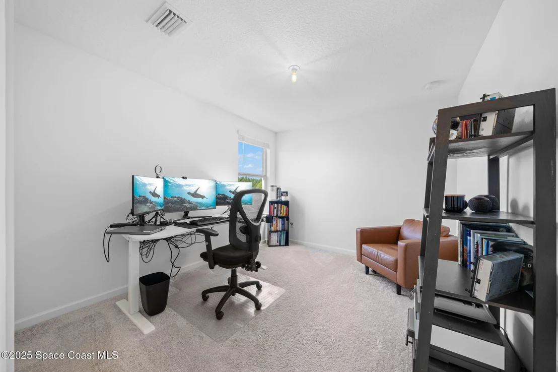 Photo of 1865 Diablo Circle SW