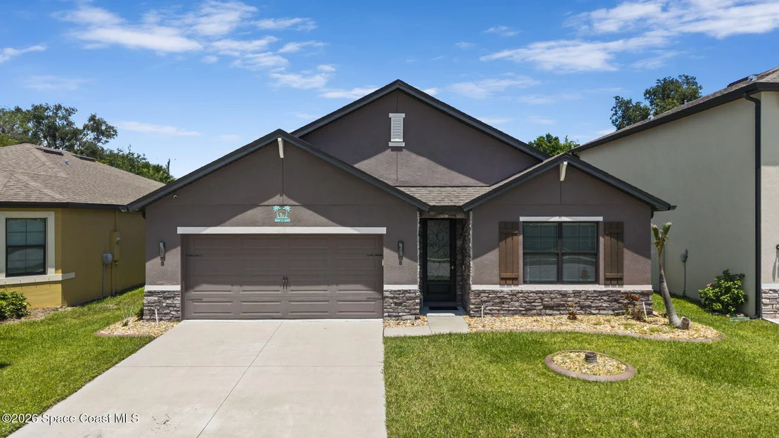 Photo of 618 Coyote Drive