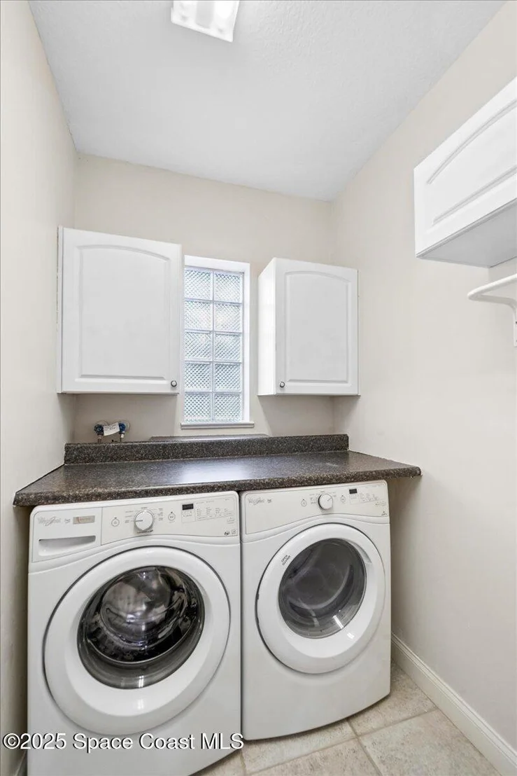 Photo of 827 Thrasher Drive