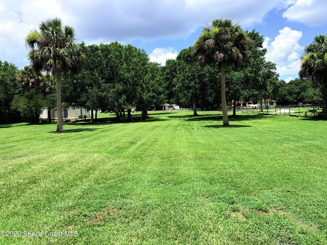 Photo of 5365 Pine Street