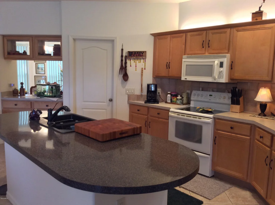 Photo of 1948 SE Windbrook Drive
