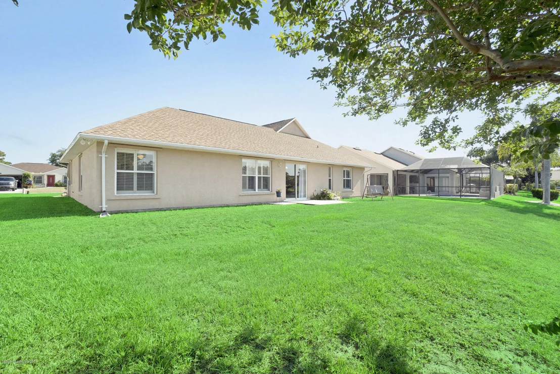 Photo of 968 Sabal Grove Drive
