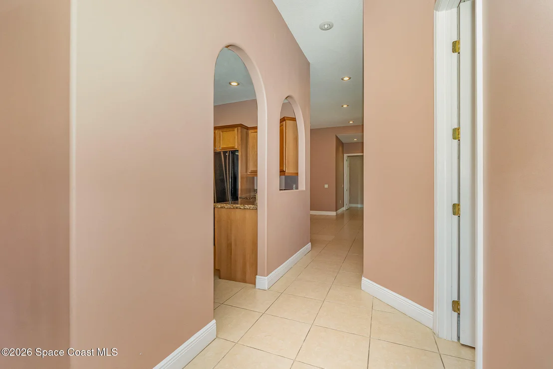 Photo of 291 Devlin Court SE