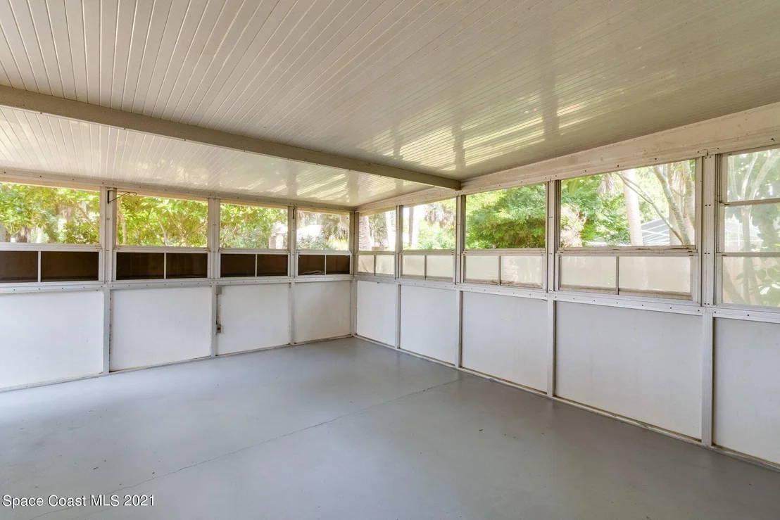 Photo of 603 Dundee Circle