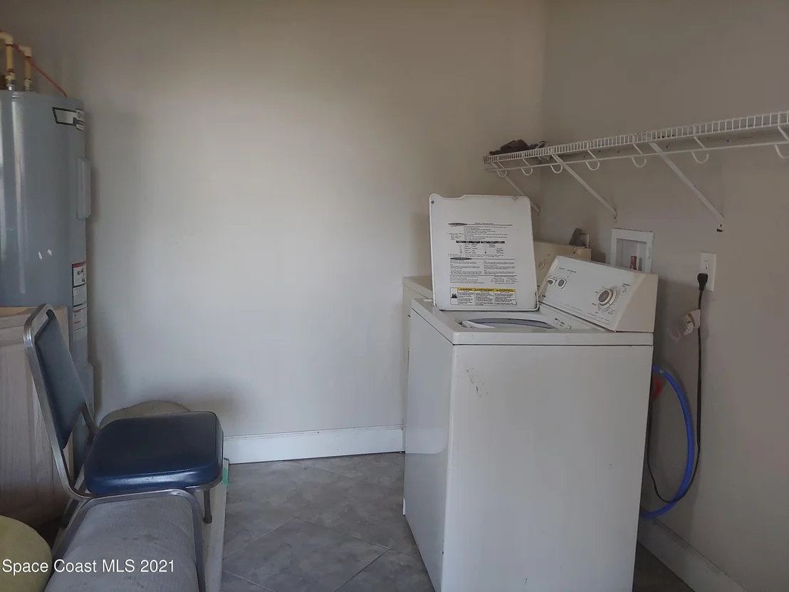 Photo of 2187 King Richard Road