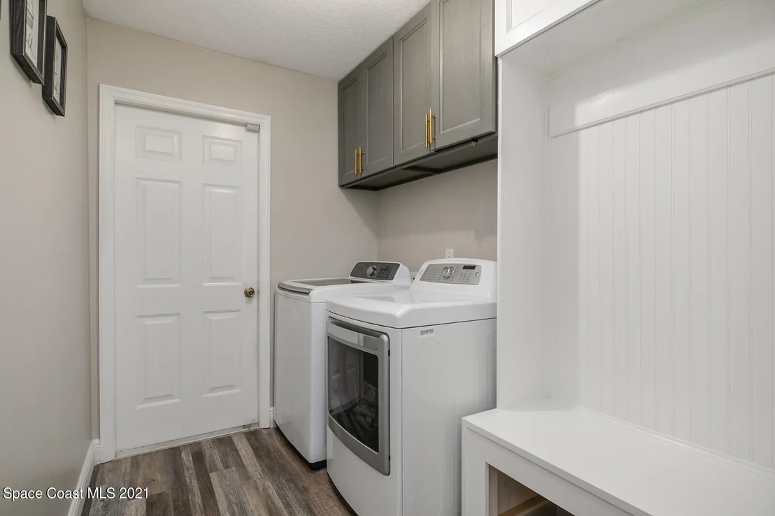 Photo of 1231 Devoted Street SE