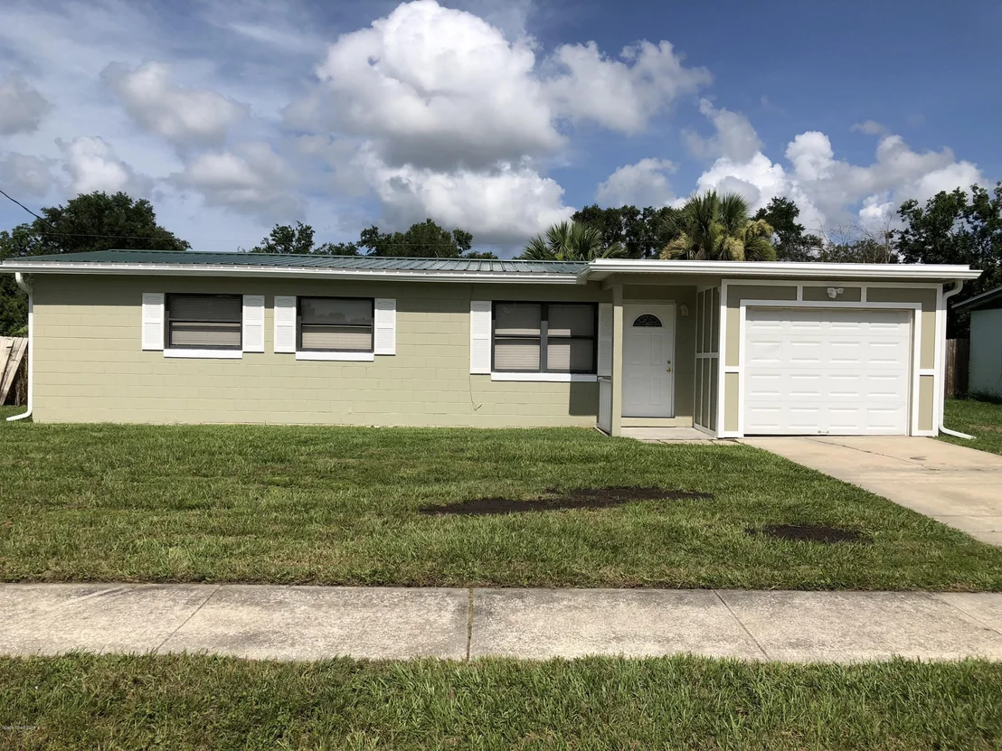 Photo of 2535 Stratford Drive