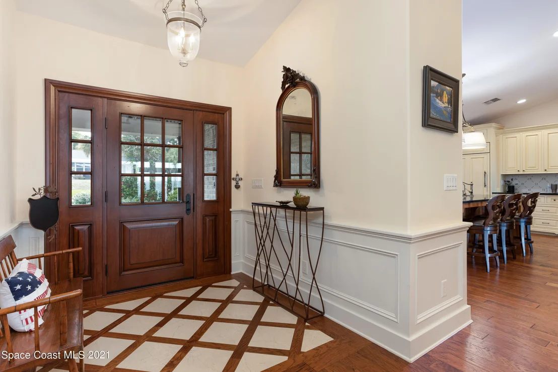 Photo of 857 Indian River Drive