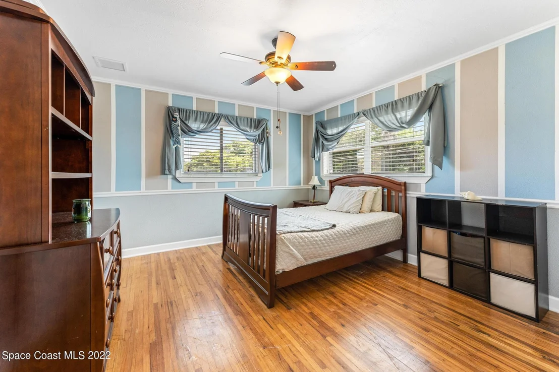 Photo of 49 Knollwood Drive