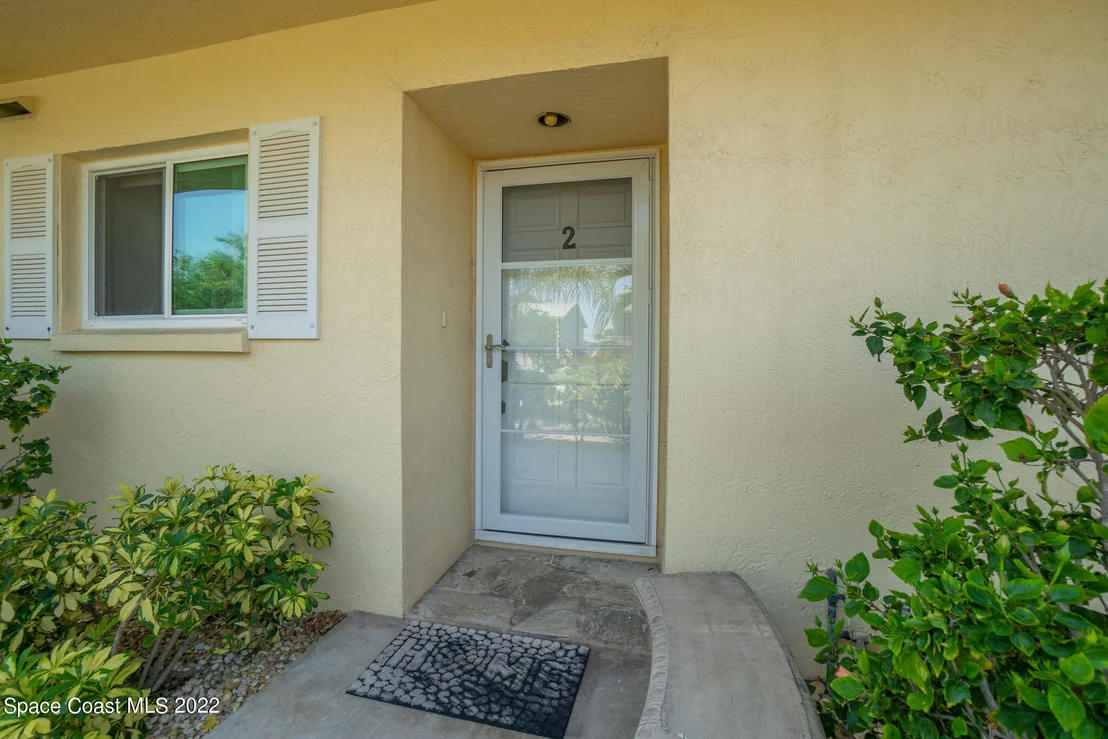 Photo of Unit 2 at 70 Cedar Avenue