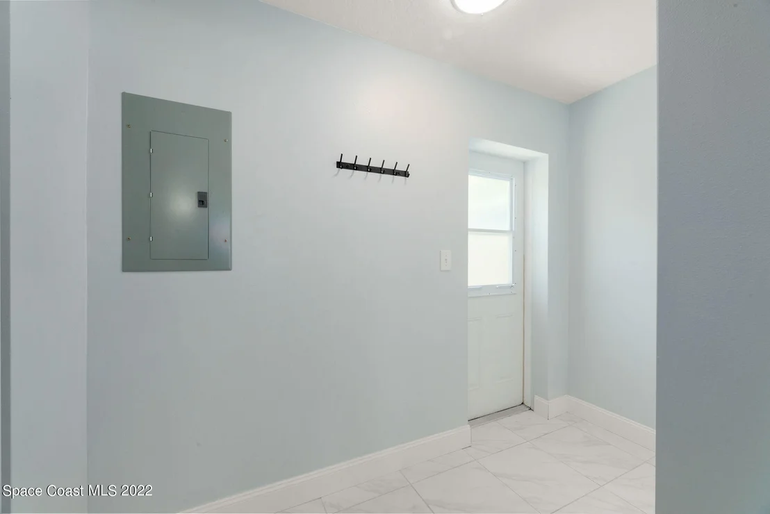 Photo of 323 Tulip Lane