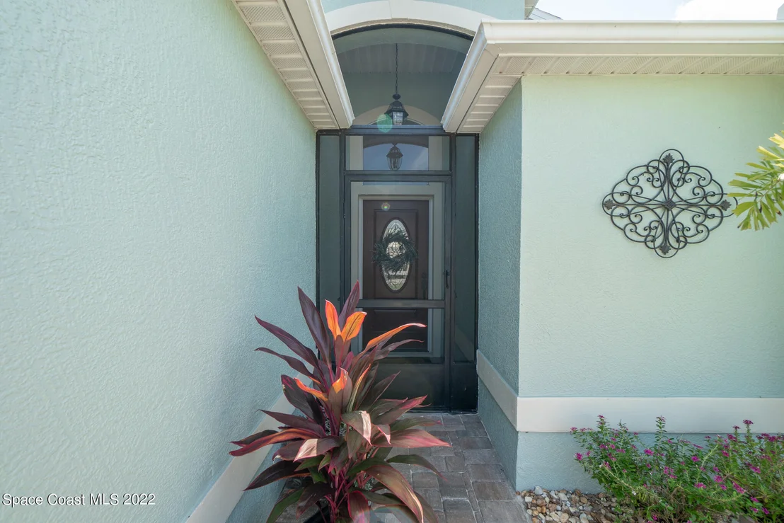 Photo of 8053 Bracken Lane