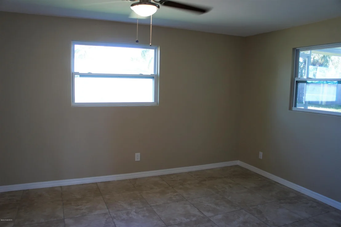Photo of 456 Willow Lane