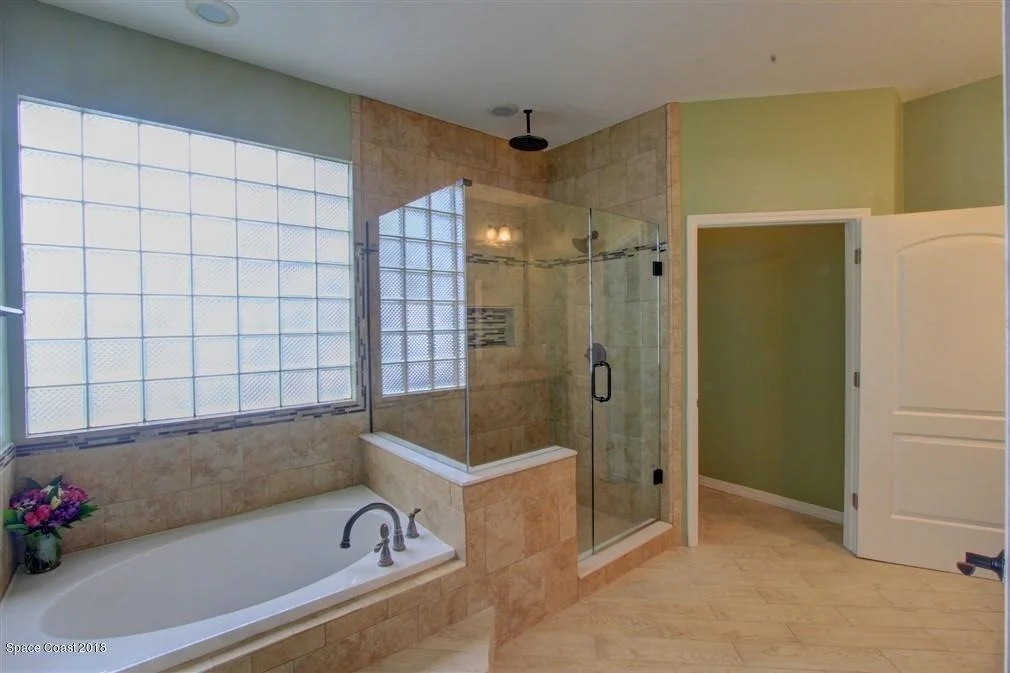 Photo of 5851 Newbury Circle