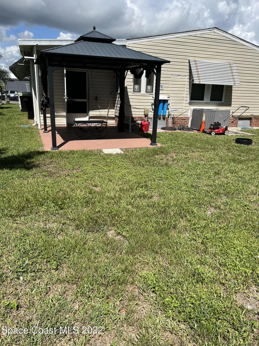 Photo of 1991 Seagrape Street NE