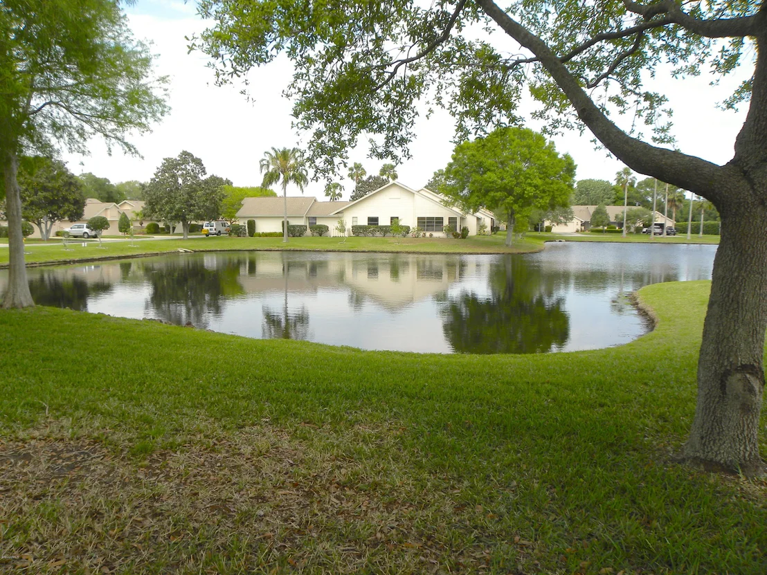 Photo of 855 Ridge Lake Drive