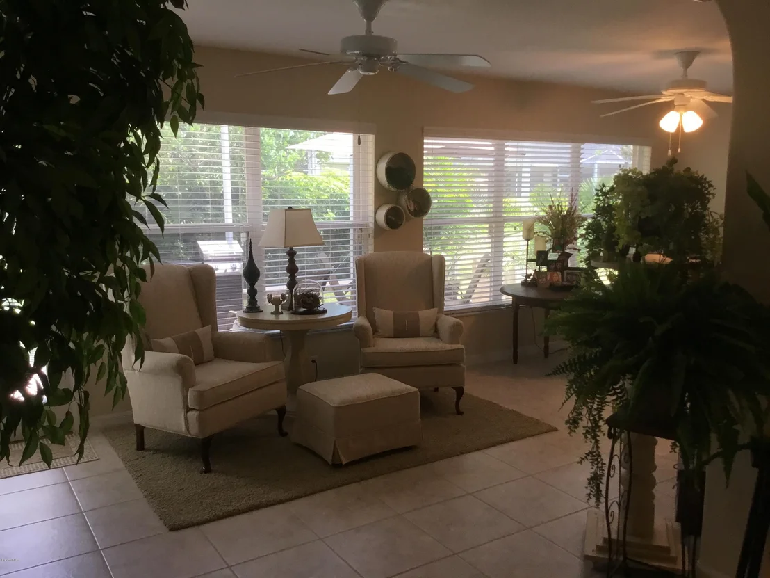 Photo of 7107 Broderick Drive