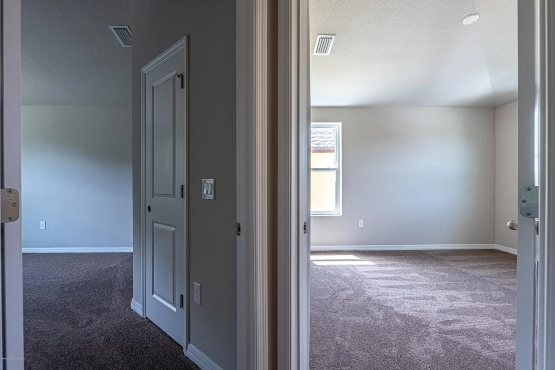 Photo of 425 Dryden Circle