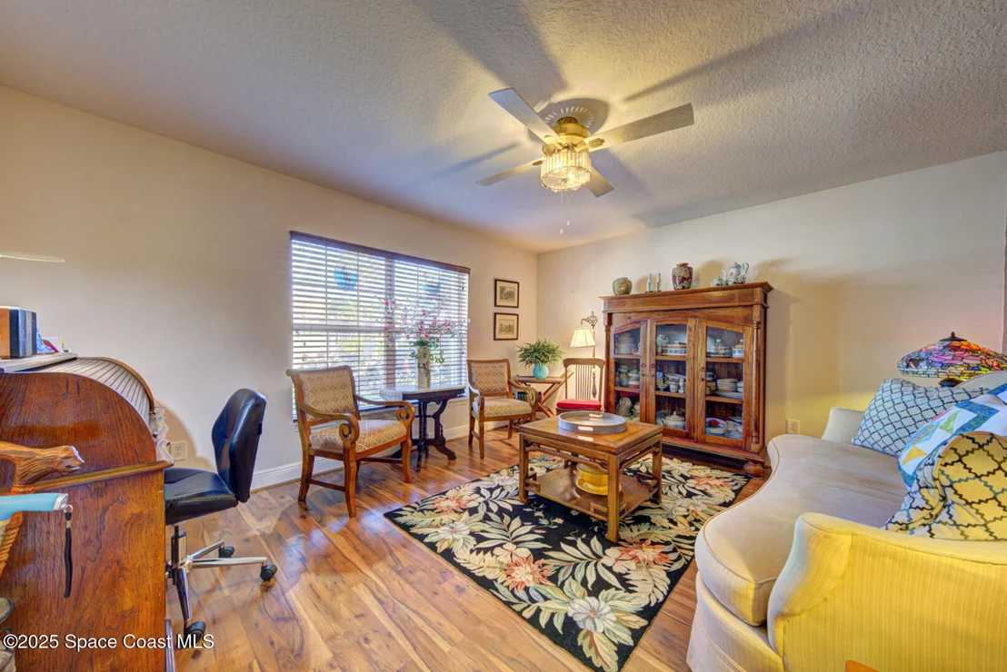 Photo of 1815 Botanica Circle