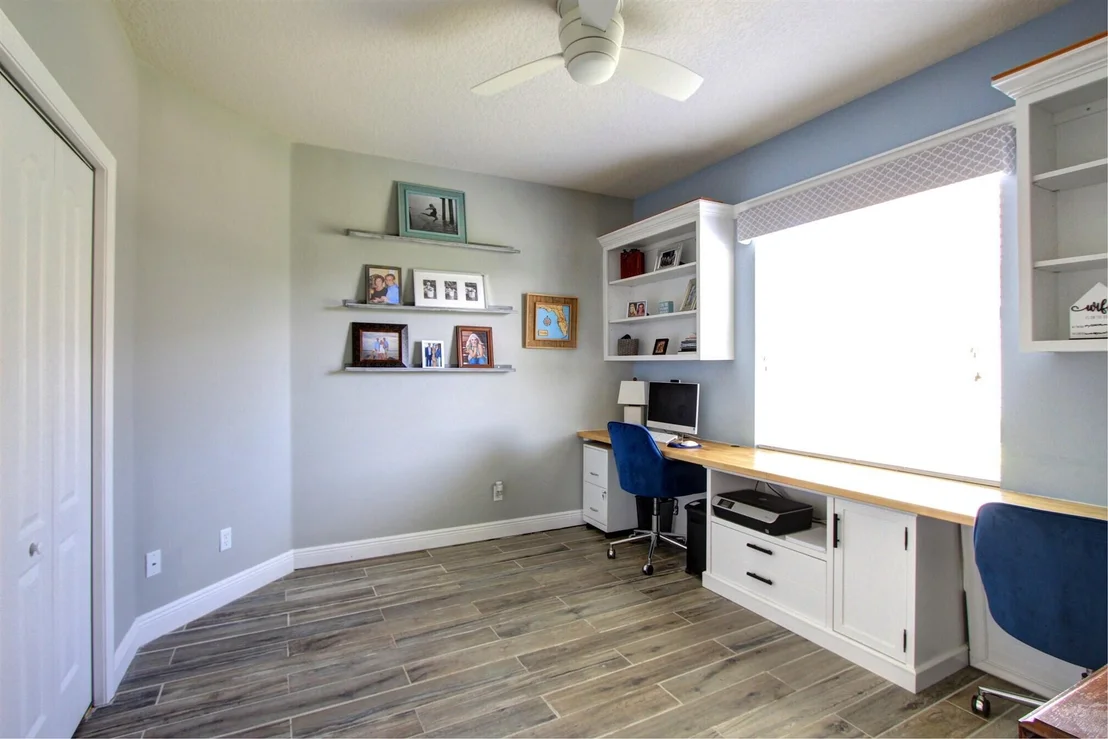 Photo of 1210 Starling Way