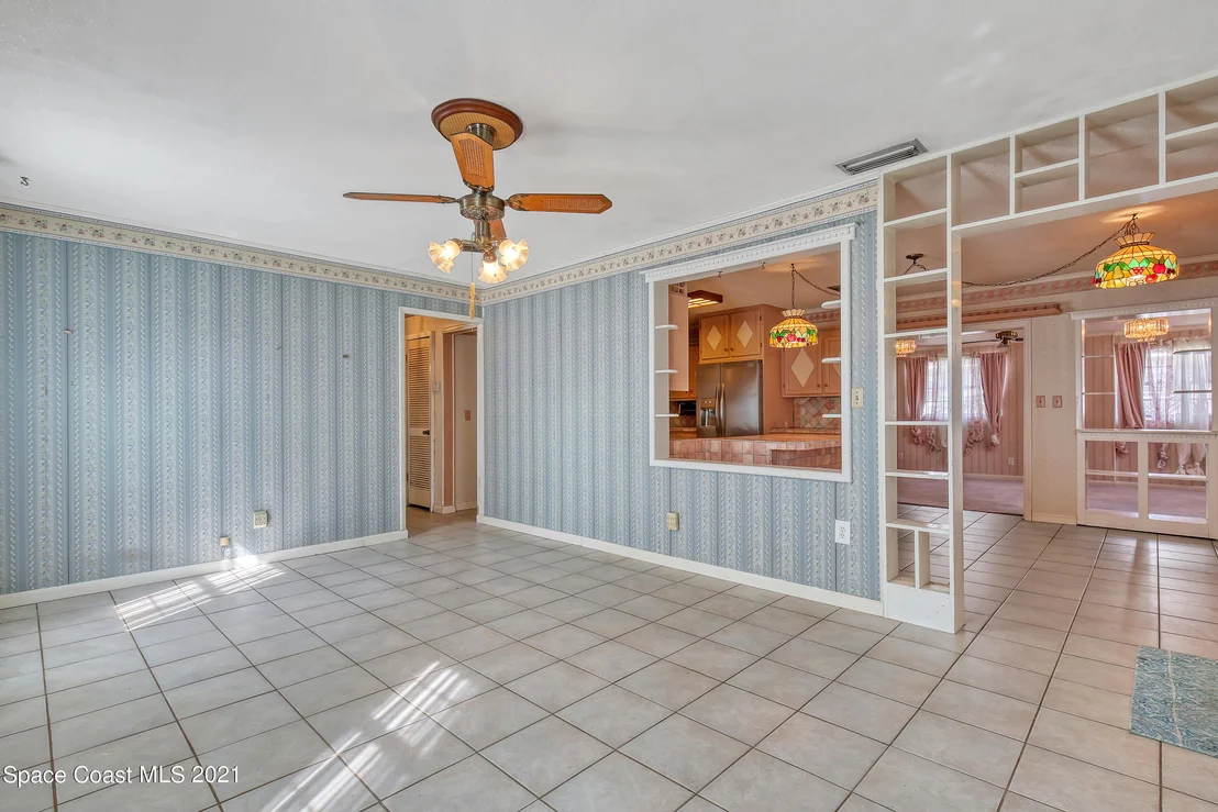 Photo of 620 Wisteria Drive