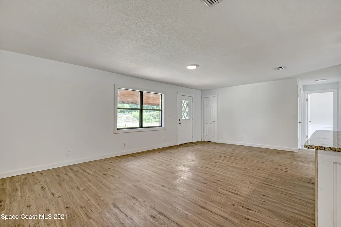 Photo of 4805 Citrus Boulevard