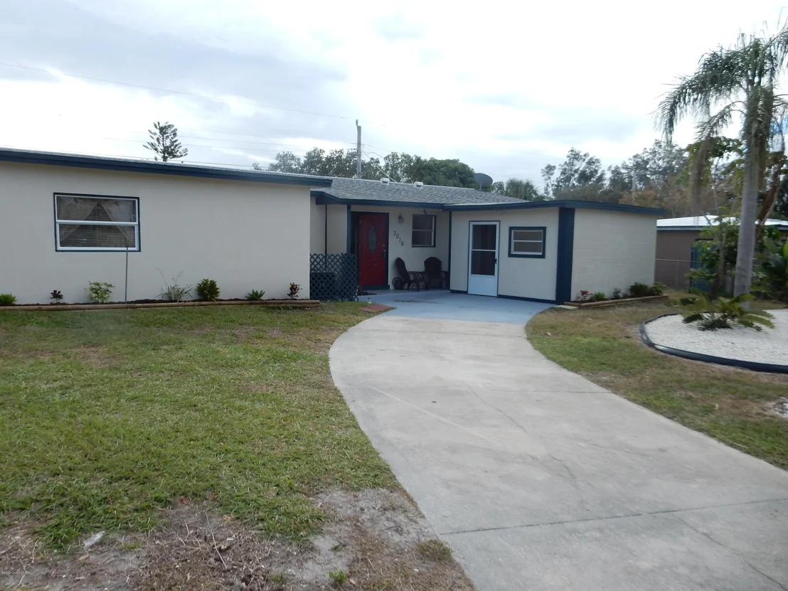 Photo of 3016 Dairy NE