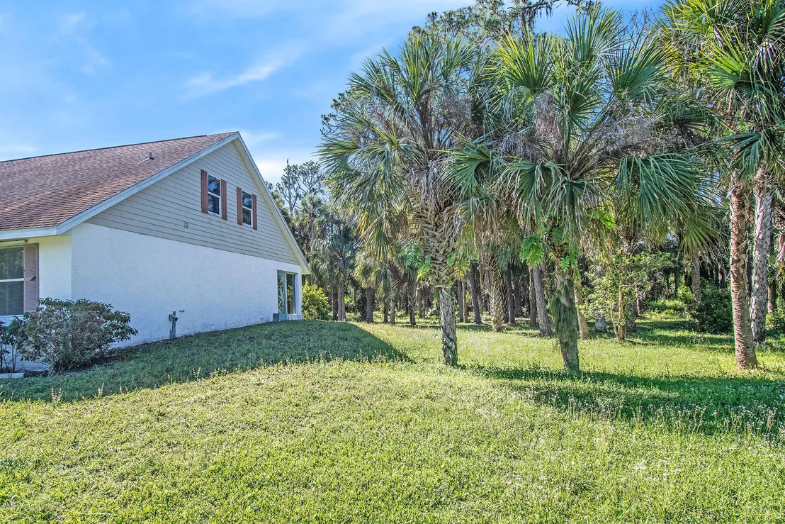 Photo of 6095 State Road 46 Highway
