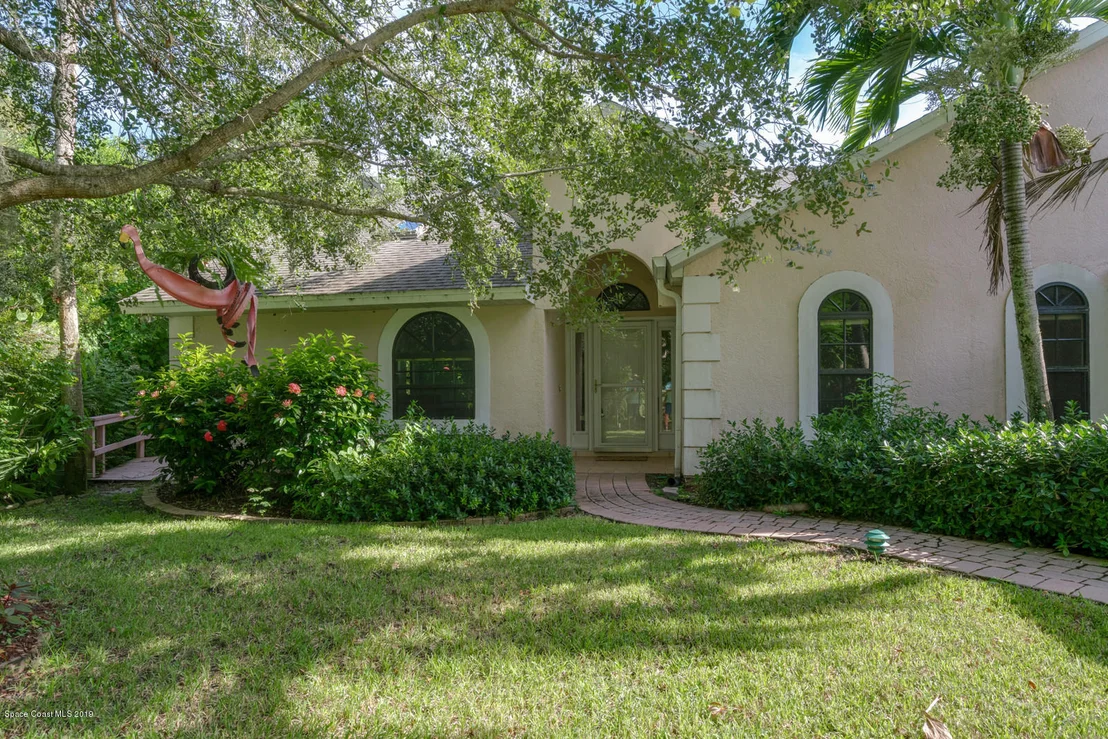 Photo of 113 Seagrape Road