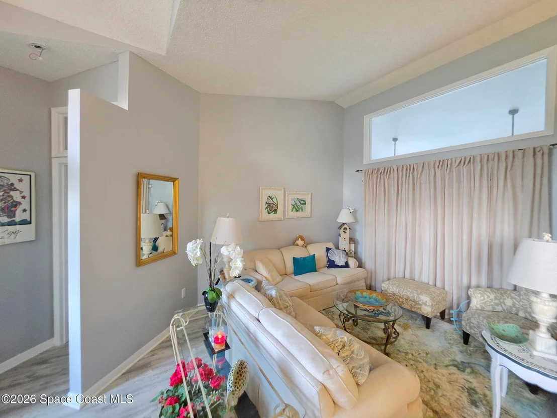 Photo of 2599 Senator Way