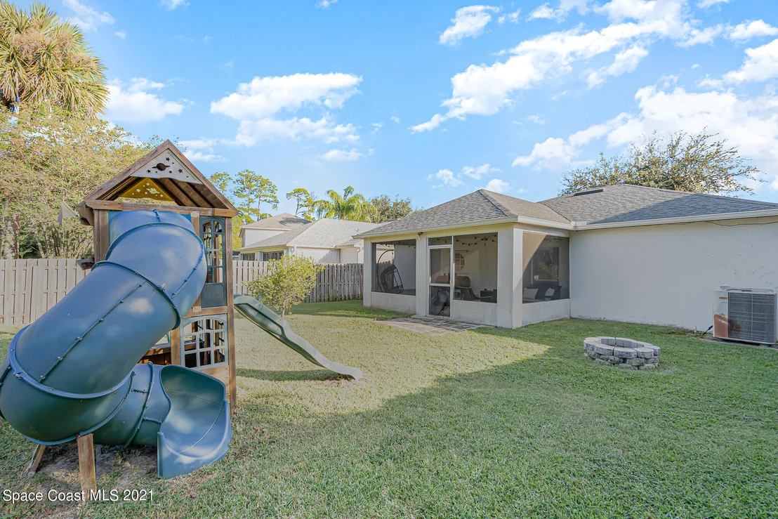 Photo of 1632 Vista Lake Circle
