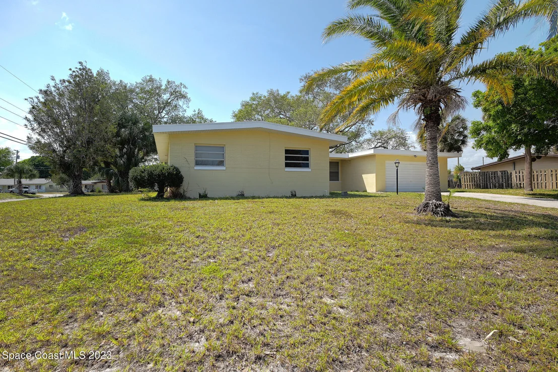 Photo of 1576 Virginia Drive