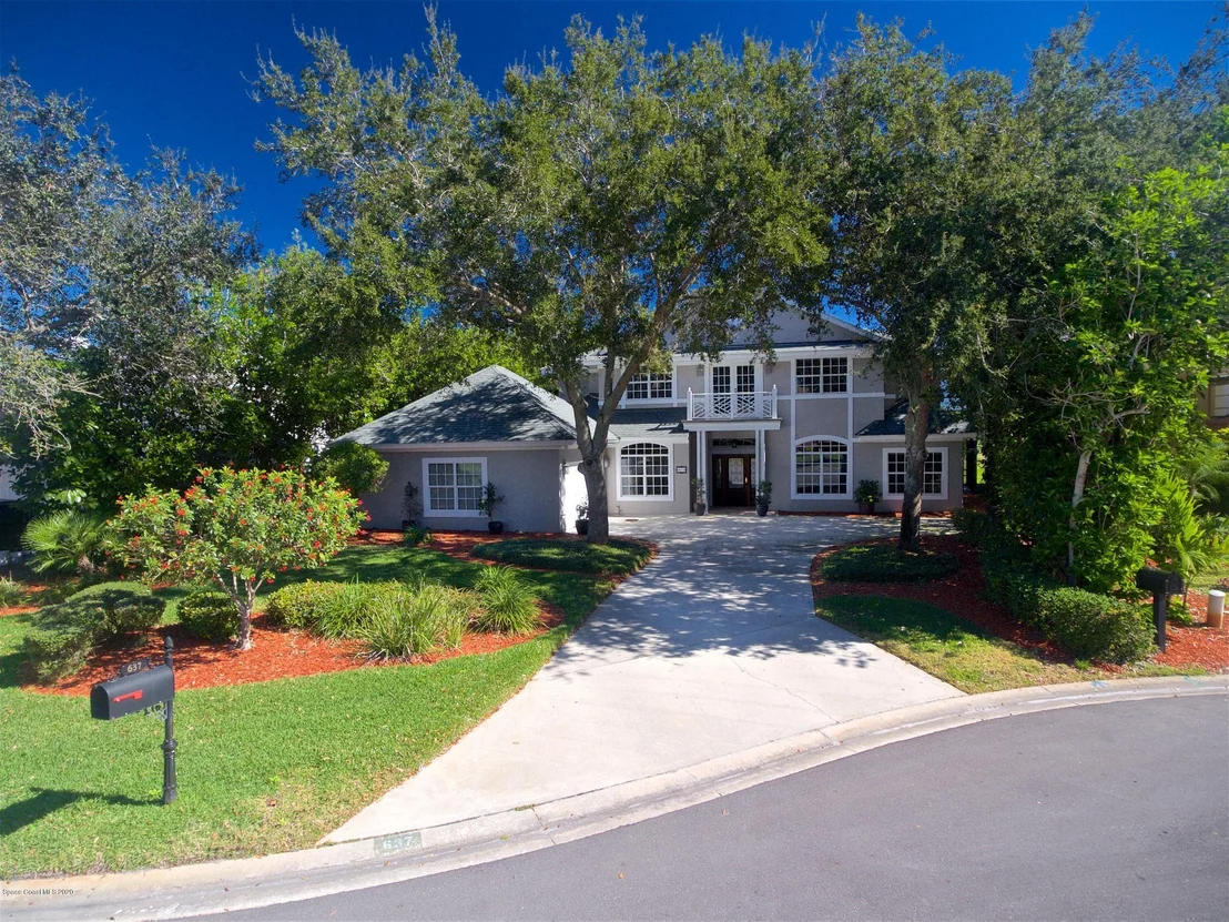 Photo of 637 Woodbridge Drive