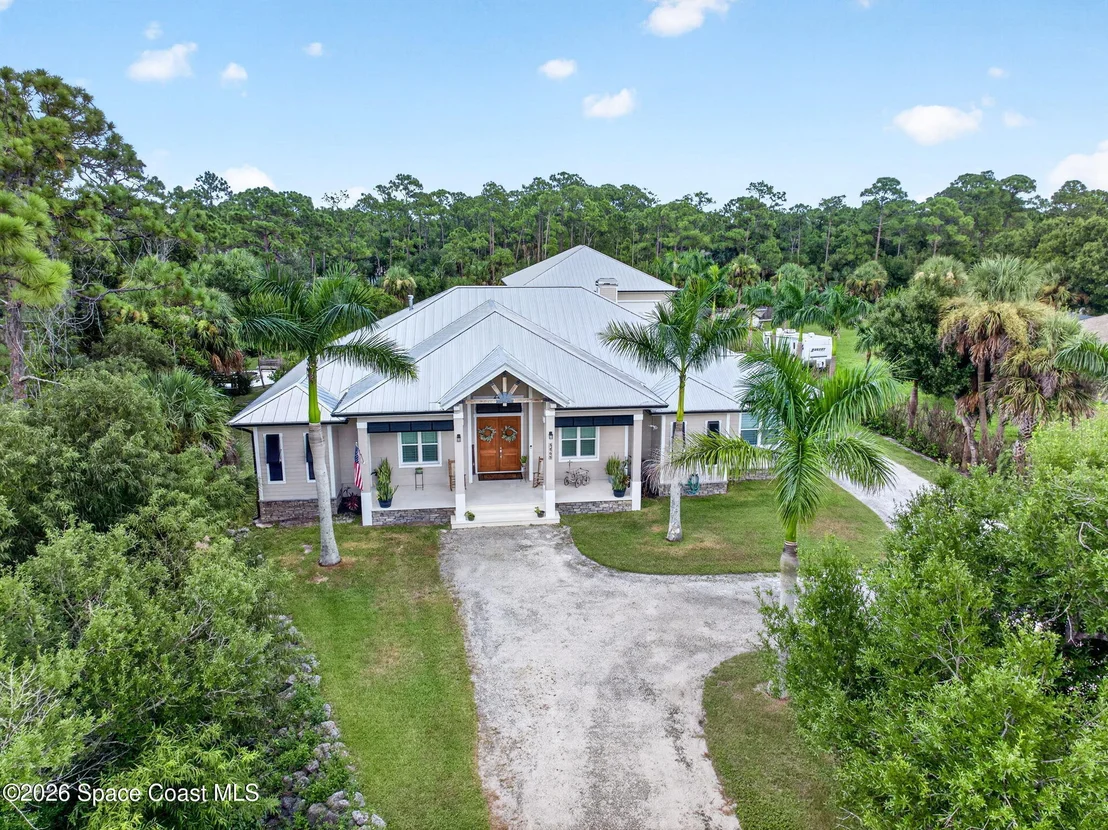 Photo of 3865 Reynolds Road