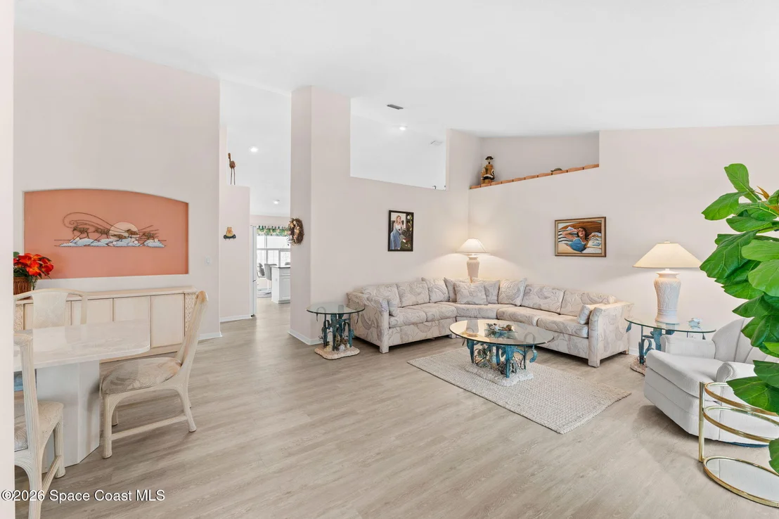 Photo of 685 Naples Court
