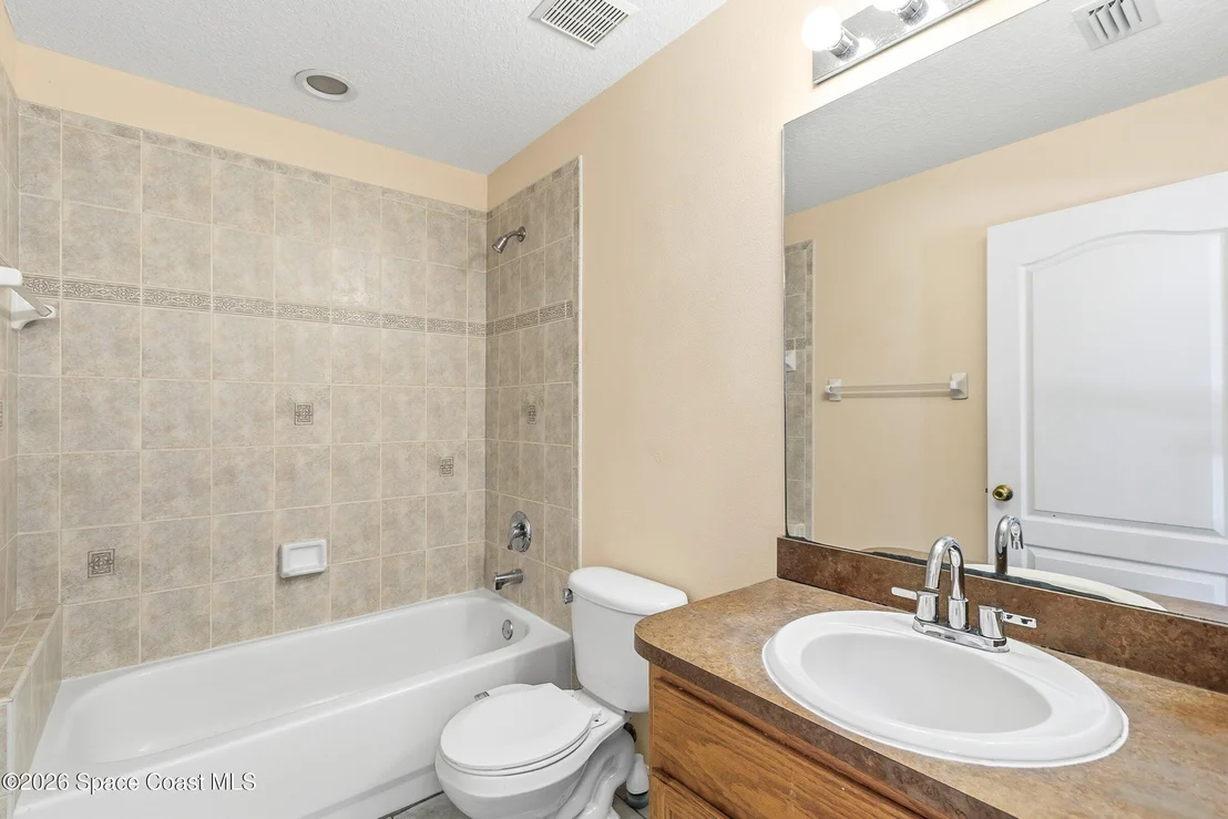 Photo of 1172 Pine Creek Circle NE