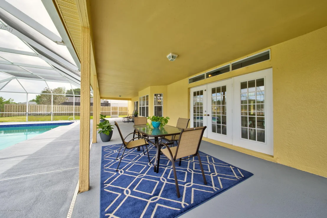 Photo of 1468 Wellington Circle