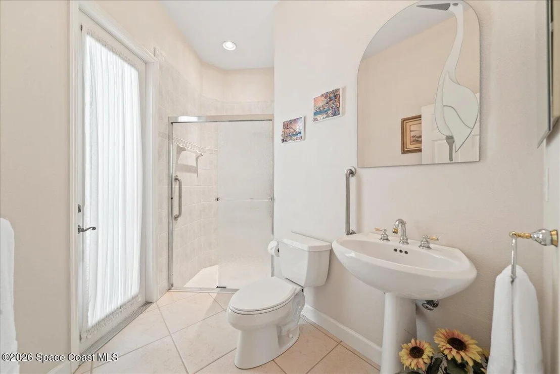 Photo of 4693 Canard Road