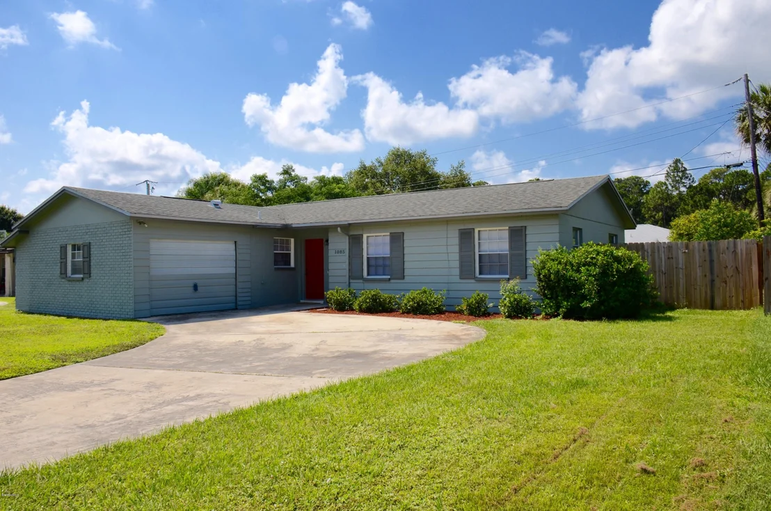 Photo of 1085 Coronado Drive