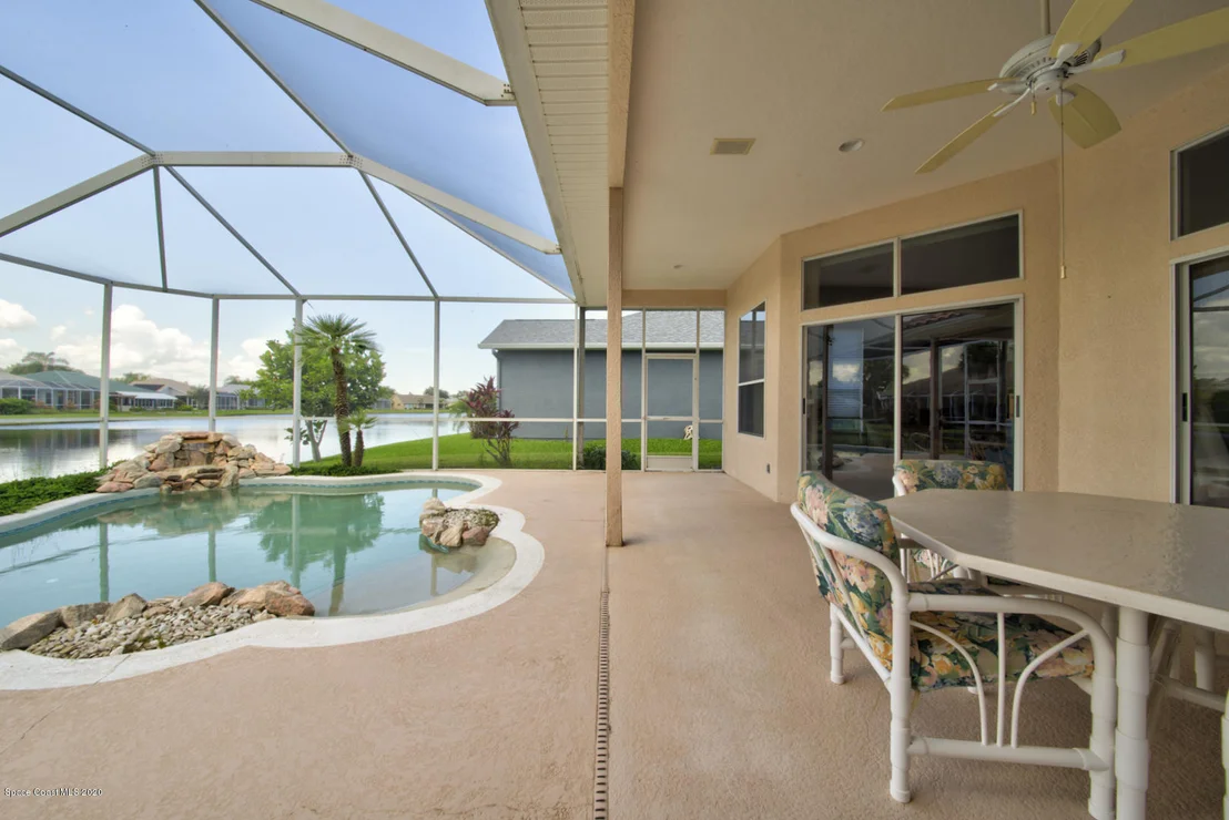 Photo of 1008 Fieldstone Drive