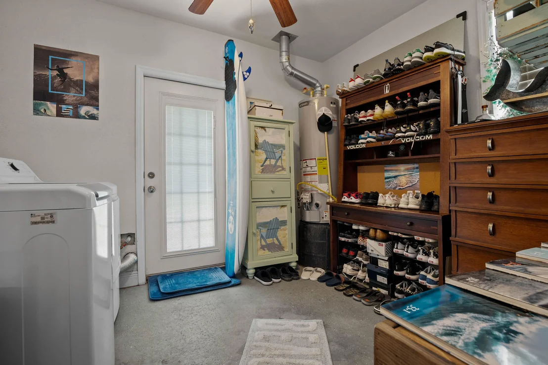 Photo of 340 W Exeter Street
