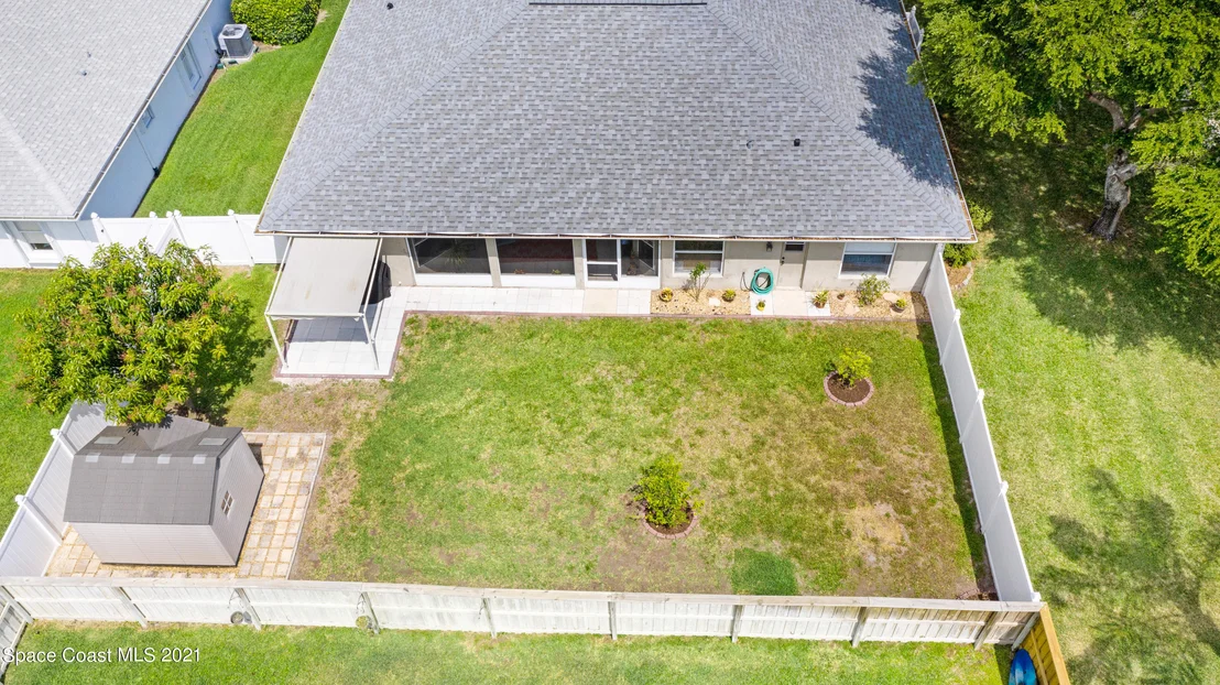 Photo of 4925 Buttonwood Drive